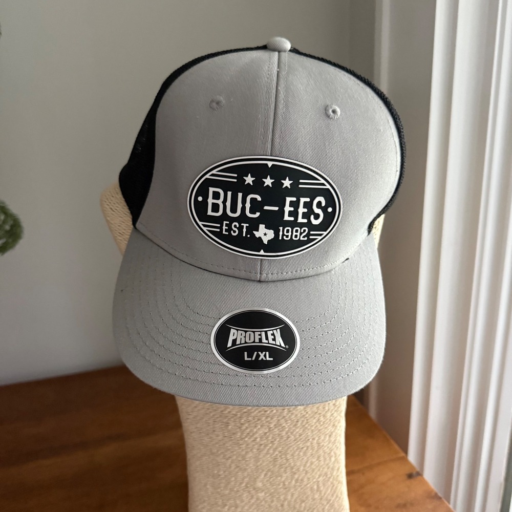Buc-ees Proflex Trucker Hat Grey Black Texas Est 1982 Patch Cap L/XL
